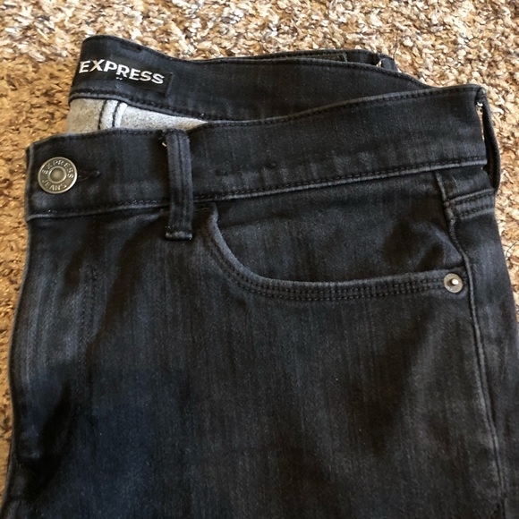 Express Skinny Mid Rise Jeggings - Picture 2 of 10